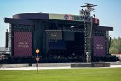 600 καμπίνες Adamson στο Rock Werchter 2025