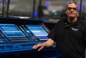 Οι Toto παίρνουν μαζί τους δυο DiGiCo (μια Quantum 852 και μια Quantum 338) για την παγκόσμια περιοδεία τους…
